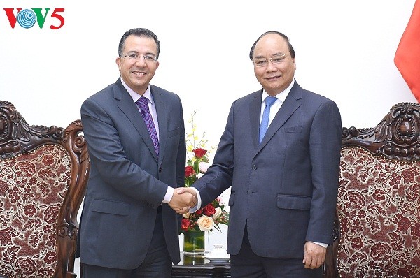 Premierminister Nguyen Xuan Phuc empfängt Botschafter von Marokko und Timor-Leste - ảnh 1